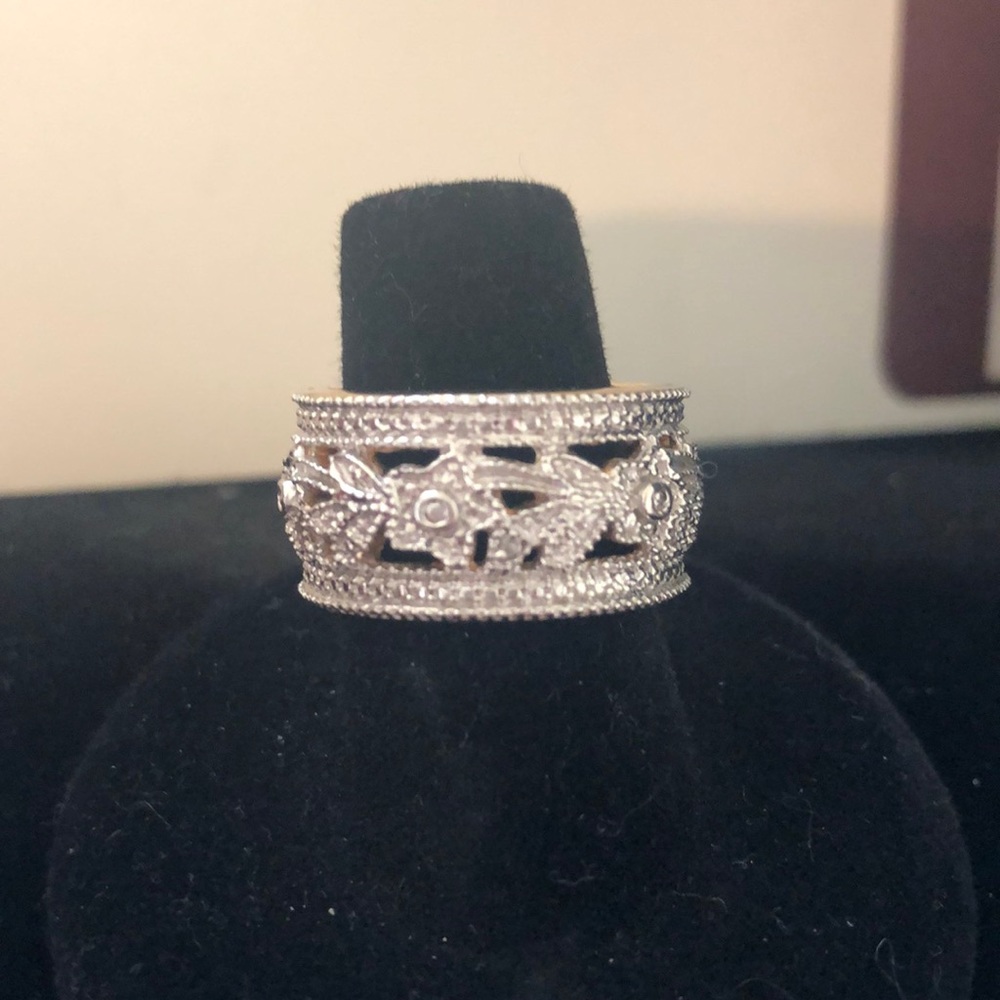 Silver band - Picture 2 of 4